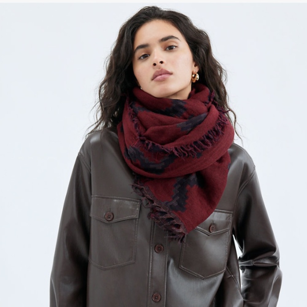 LIKE NEW Wilfred 100% Wool Blanket Scarf